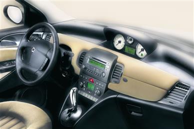 With the introduction of Borealis thermoplastic olefin grades (TPOs) EE137AE and EE137HP, Borealis has created an innovative, scratch-resistant injection-moulding compound specifically designed for automotive interiors and similar demanding applications 