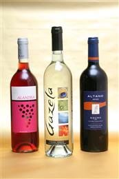 A UNIQUE SUCCESS STORY CENTRED ON FASSON SELF-ADHESIVE LABELSTOCK