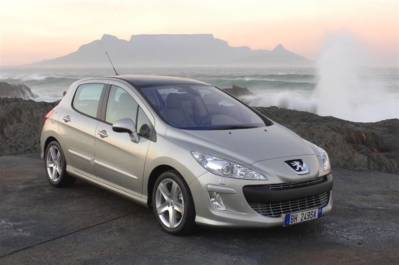Borealis’ Daplen™ and Borcom™ deliver quality for Peugeot 308 interior