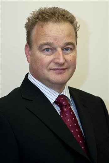 As of this month Revelop Ltd. will take over all engineering and spare parts activities of distributor PL Machinery for all brands, while the latter will focus entirely on selling new and refurbished equipment. Also based in Barton-Le-Clay, Bedfordshire, Revelop is headed by Neal Northwood who has more then 20 years of experience in the plastics machinery industry. 