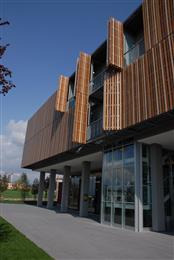 Hotel MOD05, Italia, Architetto E.Mosciaro, Trespa® Meteon® Wood Decors