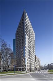 Trio Apartamenty w Warszawie jako doskonały przykład użycia szkła Guardian w nowoczesnej architekturze polskiej. 
(Zdjęcia: Guardian Industries Corp., GRDPR018)