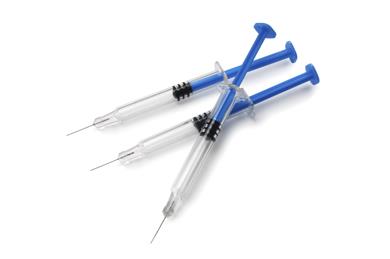 Aufgrund des weltweiten verstärkten Zugangs zu erschwinglicher Gesundheitsversorgung, auch in Entwicklungsländern, ist der Bedarf nach Medikamenten-Verabreichungssystemen, die zuverlässig, sicher in der Anwendung und günstig herzustellen sind, entstanden. SABIC® PCGR40 und PCGR40L (Polypropylen) liefern hohe Transparenz, starken Durchfluss für verbesserte Verarbeitung und tragen durch schnellere Zykluszeiten und niedrigere Kühltemperaturen dazu bei, Kosten zu senken.