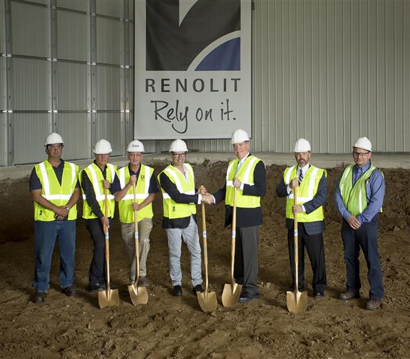 From left to right:
Scott Misenar, Plant Engineer American Renolit
Johann Gartlinger, Corporate Engineer Renolit
Timothy Larson, President Larson Danielson Construction
Renaat Demeulemeester, President American Renolit
Mayor of La Porte Mark Krentz
Bert Cook, Executive Director GLEDC (Greater La Porte Economic Development Corporation)
Jeremy Bannwart, Maintenance Manager American Renolit.
(Photo: RENOLIT, PR004)