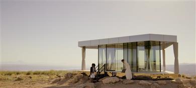 “La casa del desierto en Black Mirror”. 
Photo Guardian Glass. All rights reserved. 