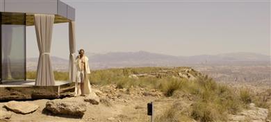 “La casa del desierto en Black Mirror”. 
Photo Guardian Glass. All rights reserved. 