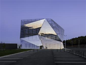 E8 Building. 
(Photo credit: Aleix Bague, GRDPR175)