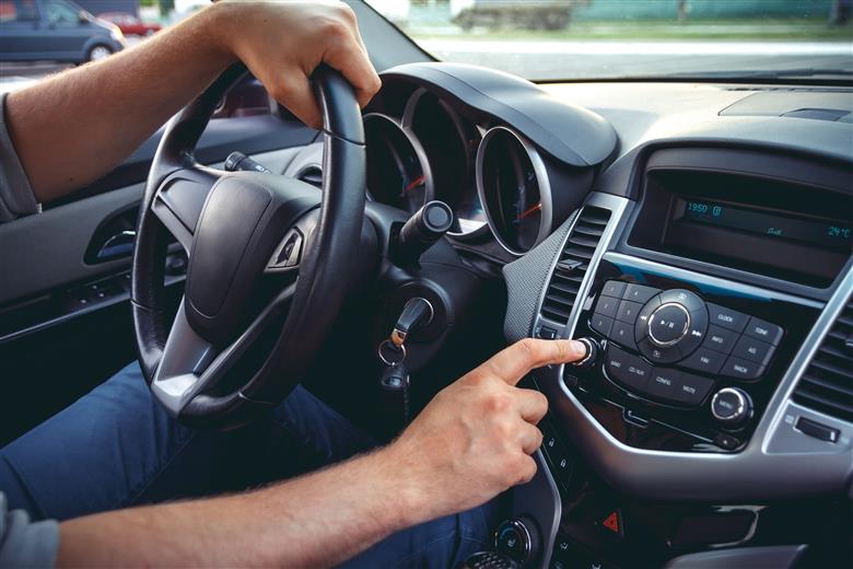 Radio bezel/button guides can be made with LNP™ LUBRICOMP™ compound based on a polycarbonate/ acrylonitrile-butadiene-styrene (PC/ABS) resin blend
