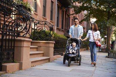 How DOMO’s ECONAMID® helps childcare products to become more sustainable.
(Photo: istock.com/monkeybusinessimages)