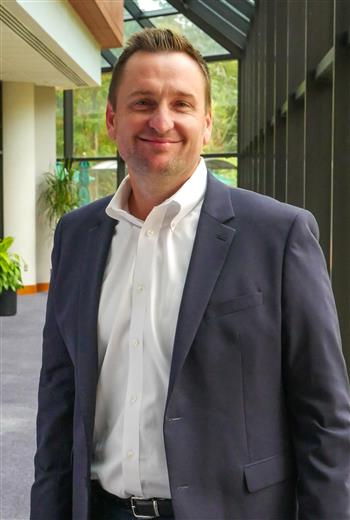 Nathan Parker, deputy PEO US Air Force Rapid Sustainment Office.
(Photo: GE Additive, GEADPR049)
