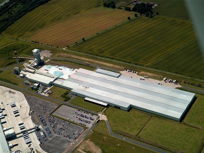 Guardian Glass invests in expanded capacity and energy-saving technology for Goole plant.
(Photo Guardian Glass, LLC, GRDPR191)