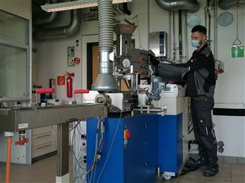 INEOS Styrolution and University Bayreuth continue successful R&D cooperation.
(Courtesy of Universität Bayreuth)