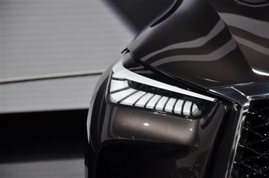 SABIC’s portfolio of super high-flow LEXAN™ polycarbonate (PC) resins for automotive lighting bezels enables the industry to create complex geometries and integrate more features never before possible with ease of manufacturing.