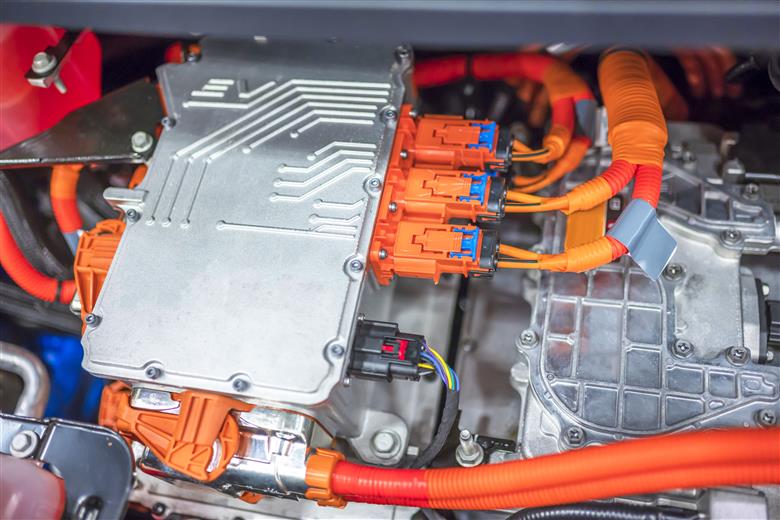 Avient’s new reSound™ REC thermoplastic elastomers (TPEs) incorporate recycled content from polyvinyl butyral (PVB) recycled from broken vehicle windshields and laminated architectural glass to support a circular economy. Also announced are two new Edgetek™ PKE non-halogen flame retardant (NHFR) formulations made with polyketone, which can have a lower carbon footprint compared to polyamide 6 reinforced materials, and are pre-colored in orange for high-voltage connectors in electric vehicles.