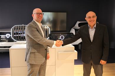 Mike Lee, President of SRG Global and Maurizio Martinelli, President, Valeo Visibility Systems Business Group.