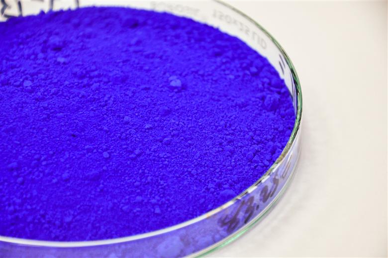 Ultrazur™ samples from one of the first production runs in Heubach´s brand-new production facility in Dahej, India. 
(Photo: Heubach)