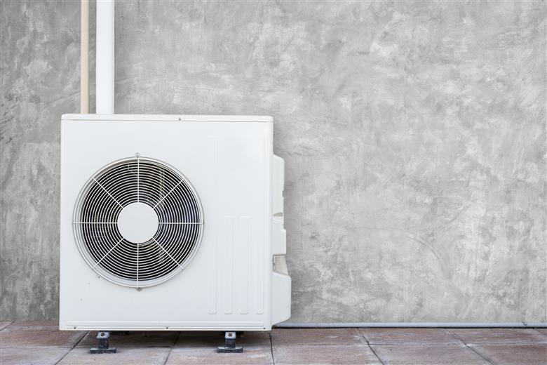 Perstorp unveils new drop-in replacements for a low-emission future of synthetic polyol esters.
(Photo: Perstorp)