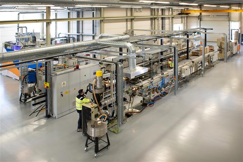 SABIC’s European Pipe Innovation Center at Geleen, The Netherlands, offers customized pipe material development, testing, sampling and validation capacities to enhance the support of customers in the European pipe industry and collaborate with value chain partners closer and more effectively than ever before.