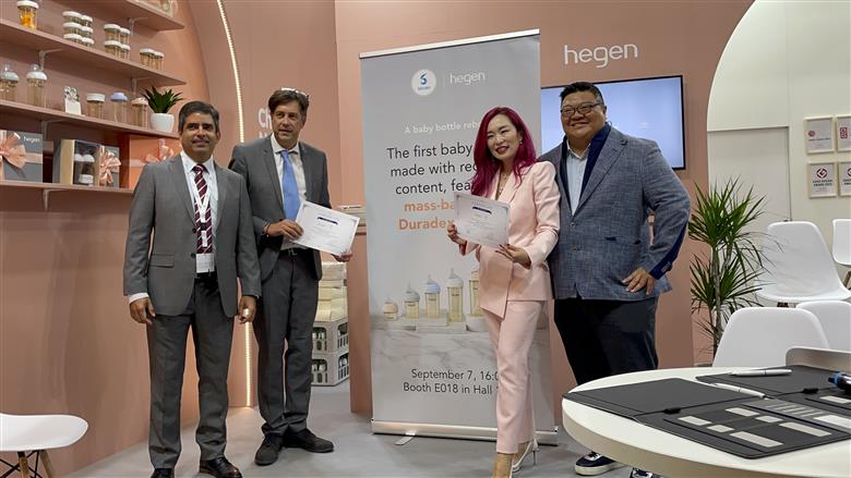 Solvay and Hegen have entered into a strategic partnership for the use of mass balance circular Duradex™ polyphenyl sulfone (PPSU) MB in Hegen’s premium line of Press-to-Close, Twist-to-Open™ (PCTO™) baby feeding bottles. (Photo: Solvay, PR096)