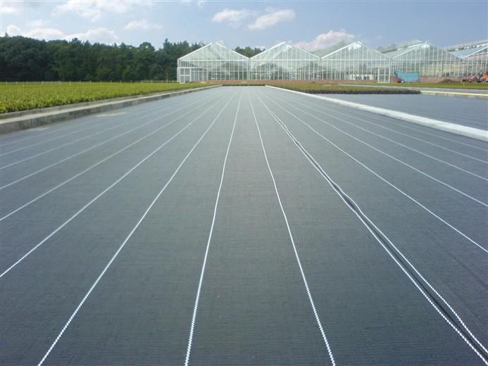 RECOVER PRO ground covers from Beaulieu Technical Textiles offer a 37% carbon saving, the guarantee of 900 kLy UV protection, a ten-year lifespan, high resistance to mechanical stress and optimal, environmentally friendly weed control. 
(Photo: © Beaulieu International Group)