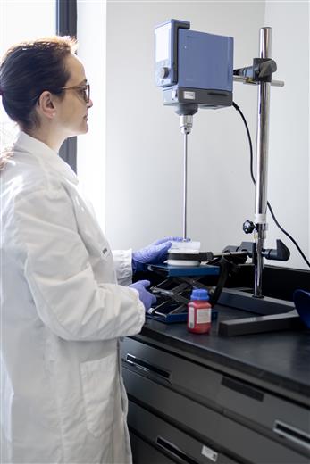 The Industrial Applications Innovation Center enables Clariant to be more agile and collaborative with customers to solve formulation challenges and develop high performing more sustainable solutions.