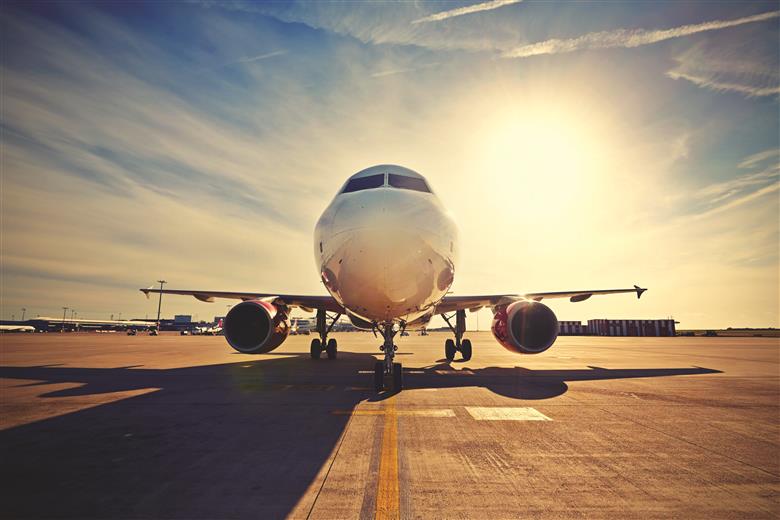 Syensqo's AeroPaste® 1003 is an innovative two-part room-temperature paste increasing efficiency for aerospace manufacturers. 
(Photo: Syensqo, PR019)